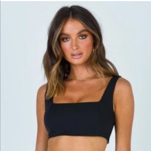 NWOT Princess Polly Huxley crop top